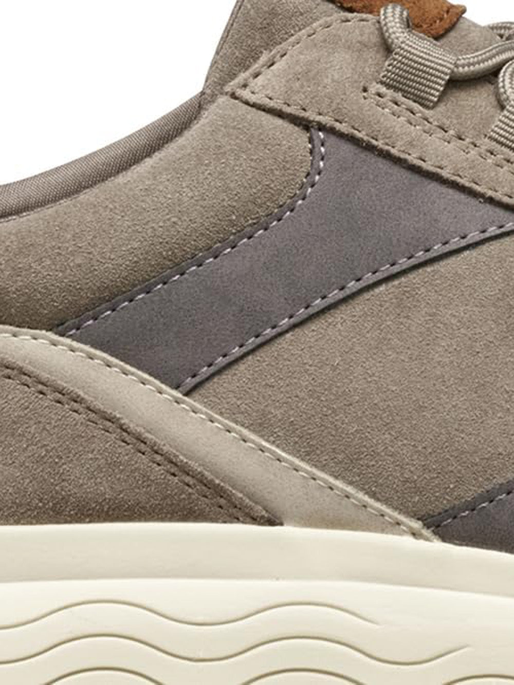 GEOX Sneakers Uomo - Grigio modello U56BYA 022EK