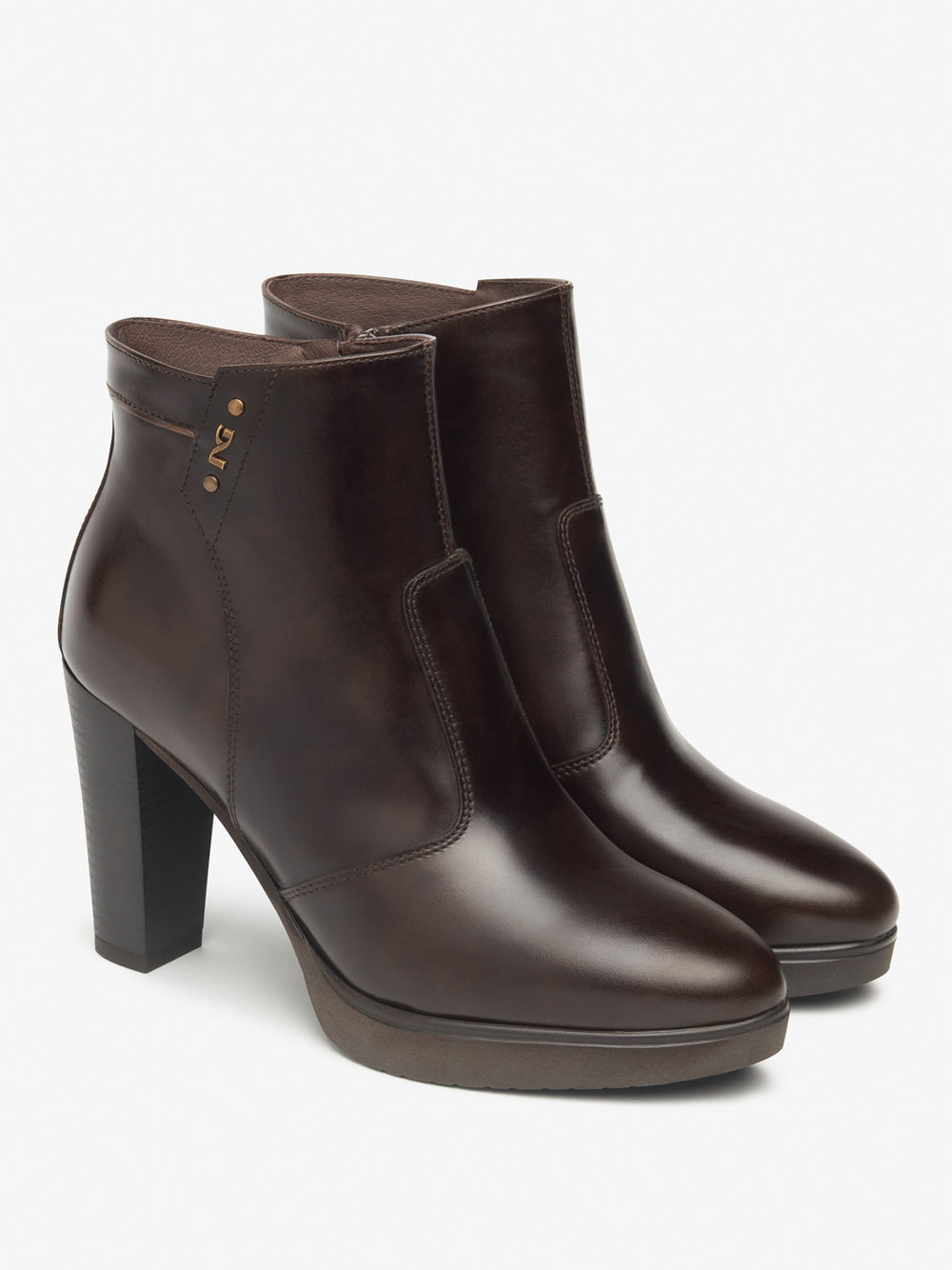 NERO GIARDINI Stivaletti con tacco Donna - Testa di moro modello I513811D