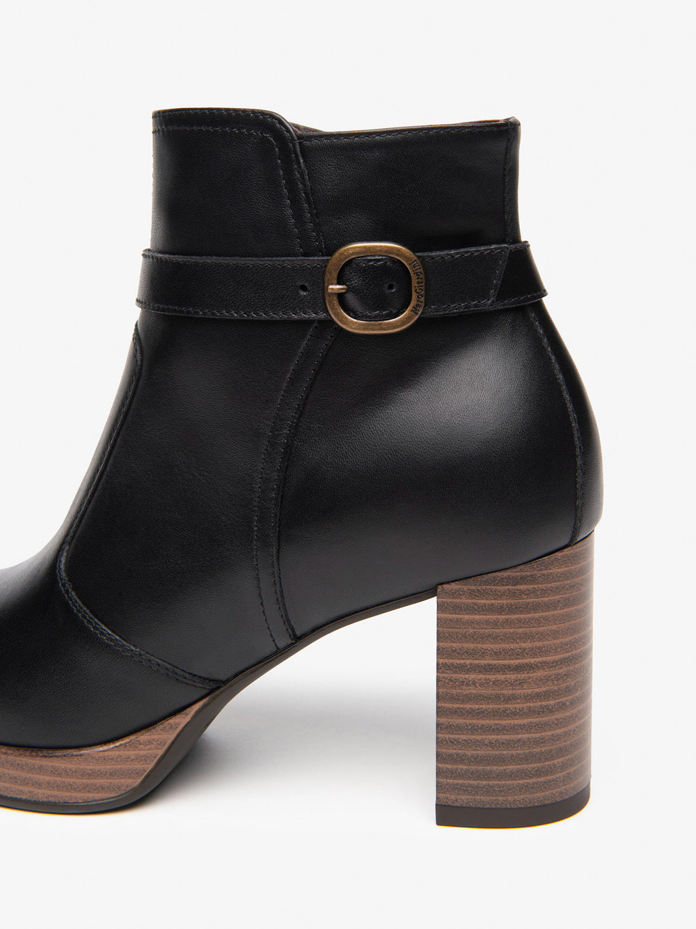 NERO GIARDINI Stivaletti con tacco Donna - Nero modello I513820D