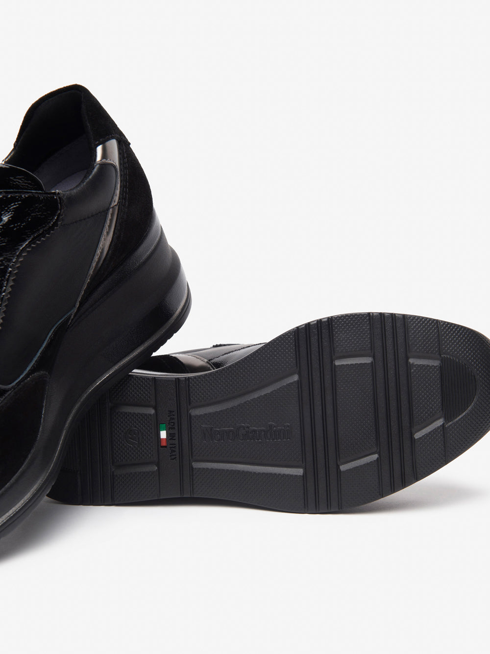NERO GIARDINI Sneakers con zeppa Donna - Nero modello I514130D