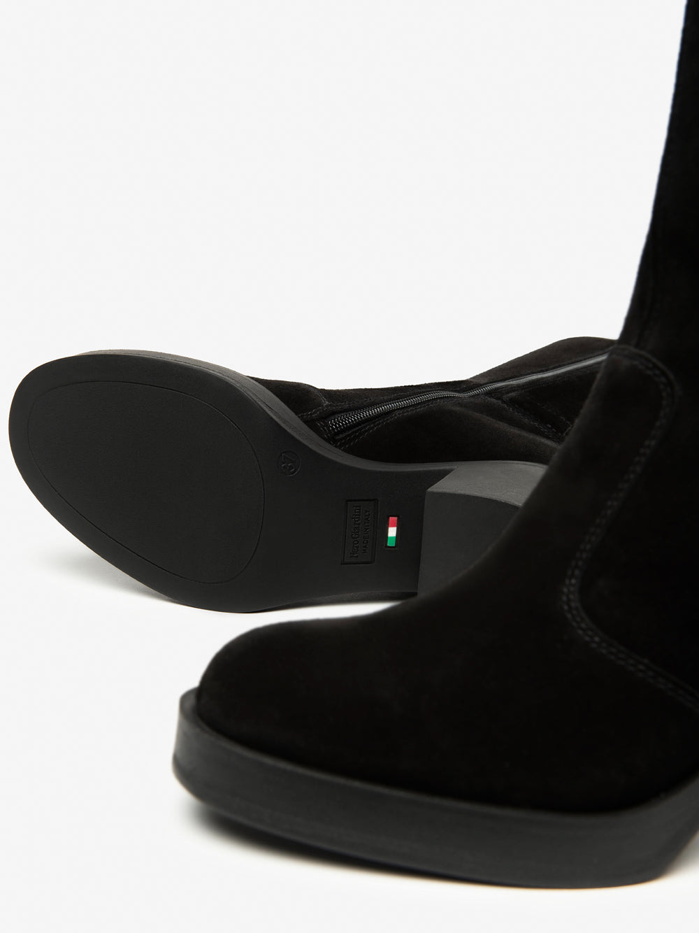 NERO GIARDINI Stivali con tacco Donna - Nero modello I514660D