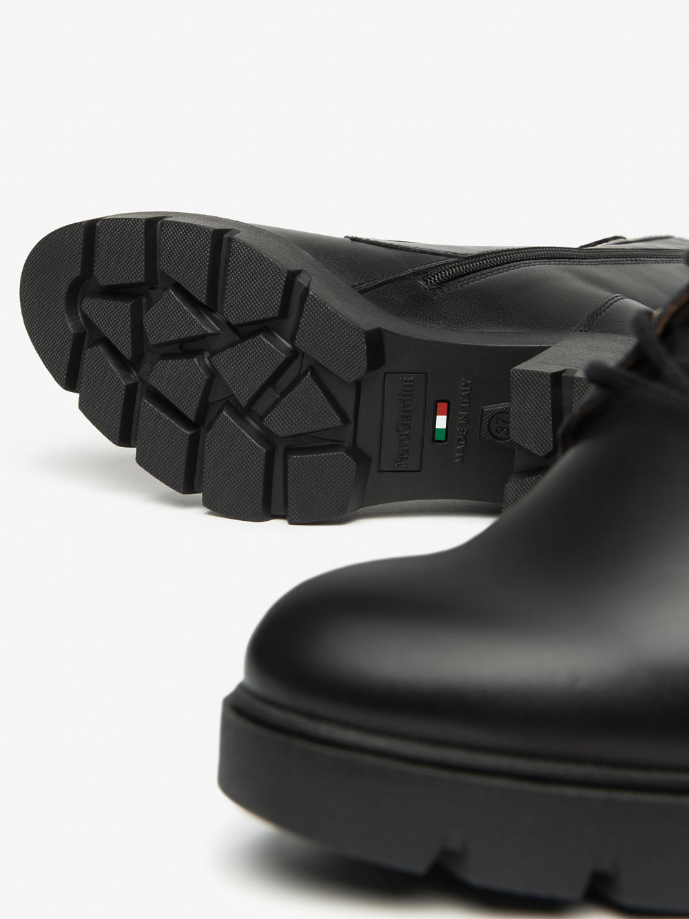 NERO GIARDINI Stivaletti con tacco Donna - Nero modello I514881D