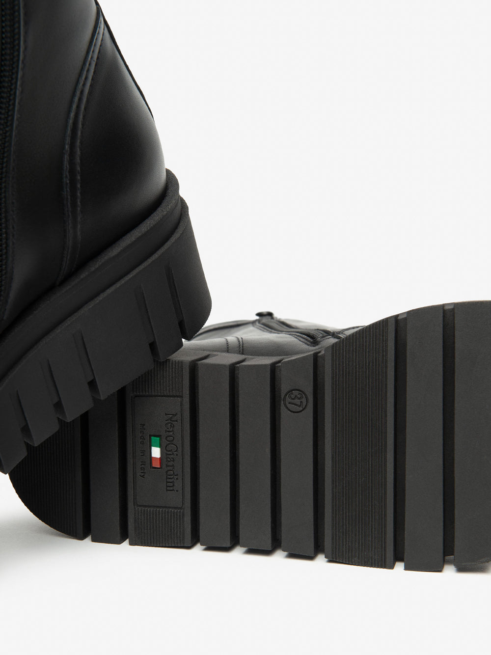 NERO GIARDINI Stivaletti platform Donna - Nero modello I514913D