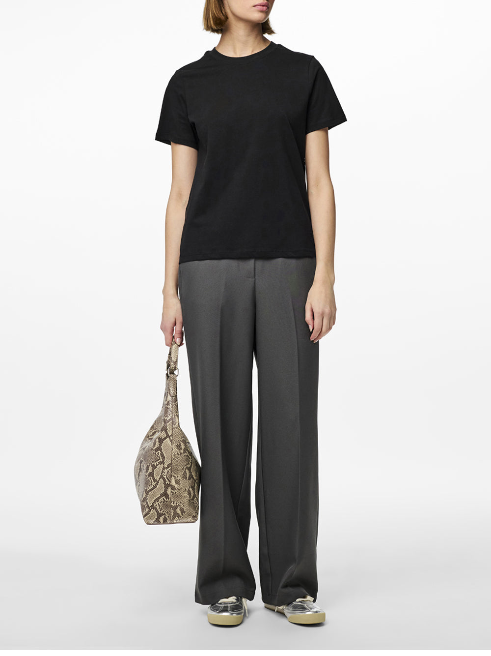 PIECES T-shirt Donna - Nero modello 17140802