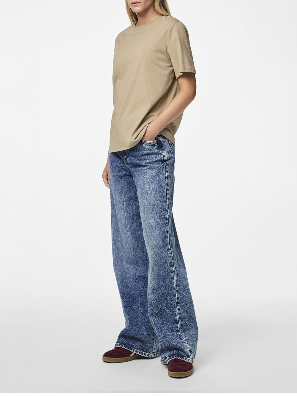 PIECES T-shirt Donna - Marrone modello 17140802