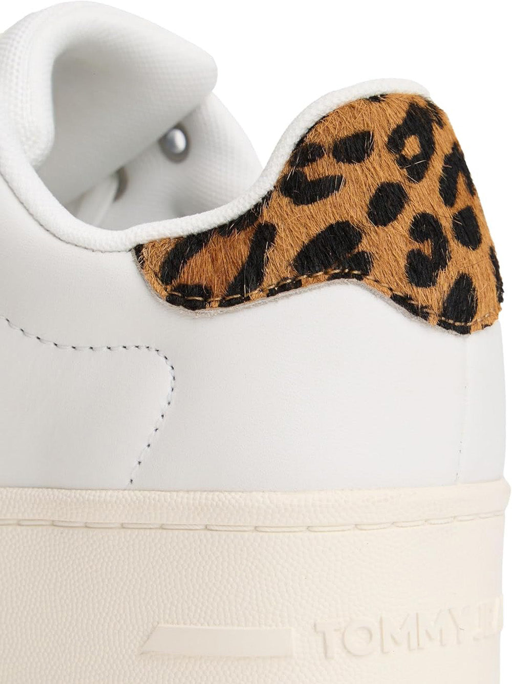 TOMMY HILFIGER Sneakers platform Donna - Bianco modello EN0EN02930