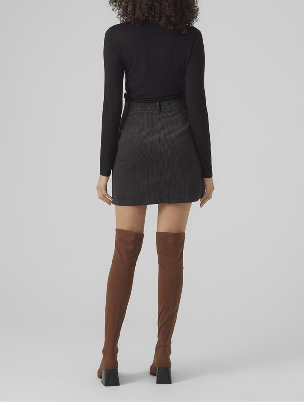 VERO MODA T-shirt Donna - Nero modello 10293803
