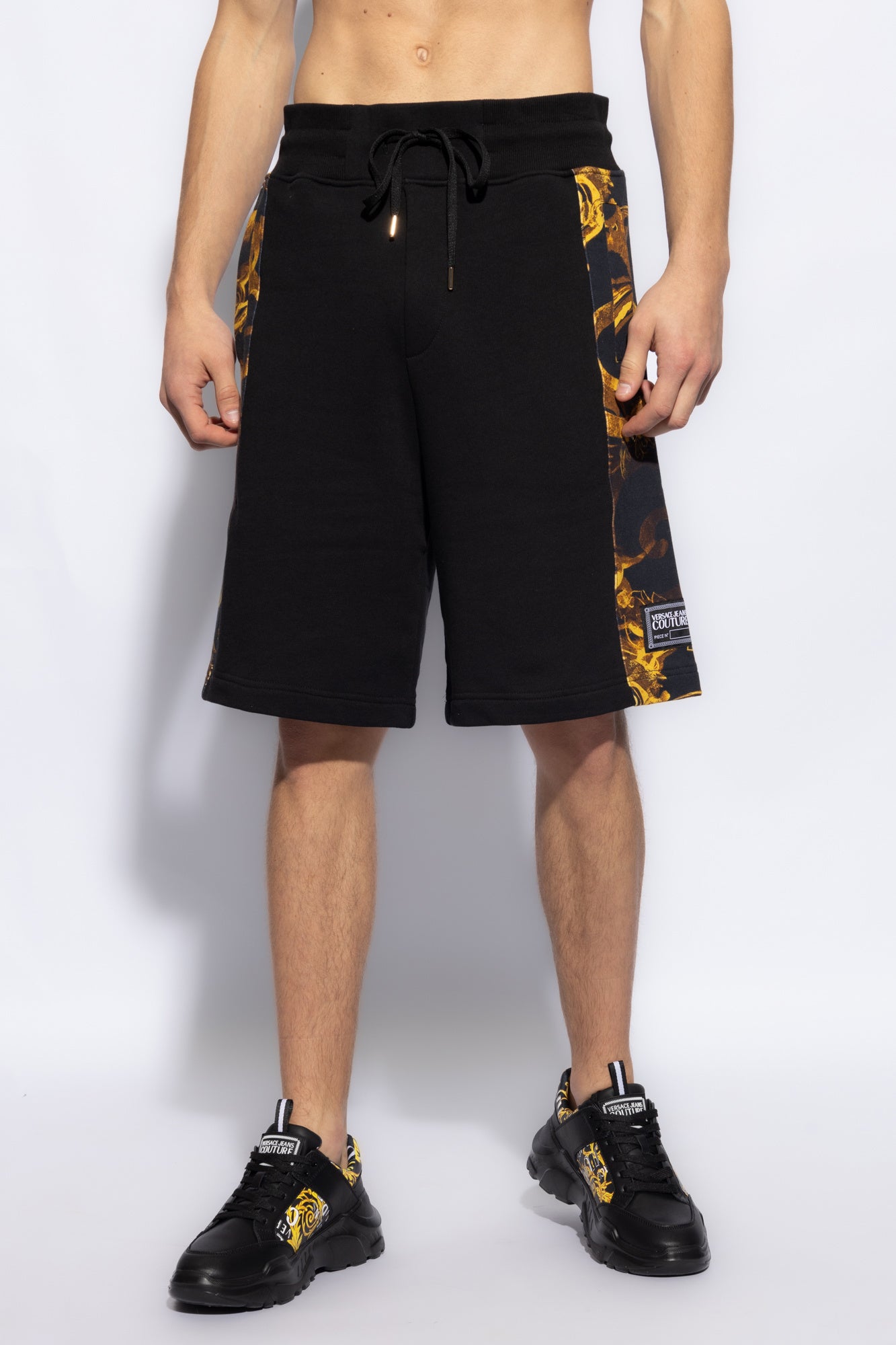 VERSACE JEANS COUTURE Shorts Uomo - Nero