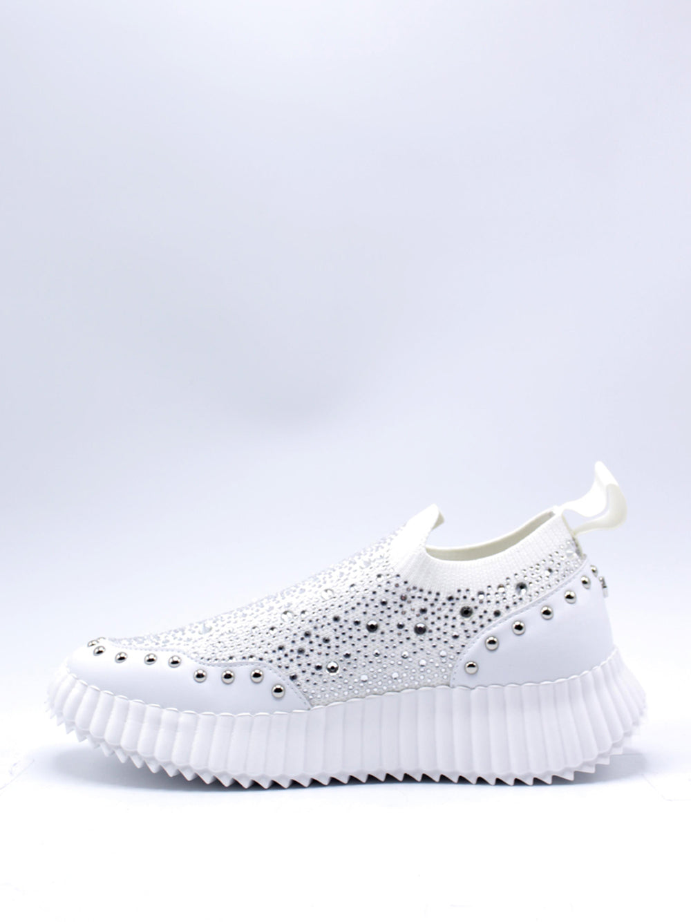 CULT Sneakers con borchie Donna - Bianco modello CLW444901