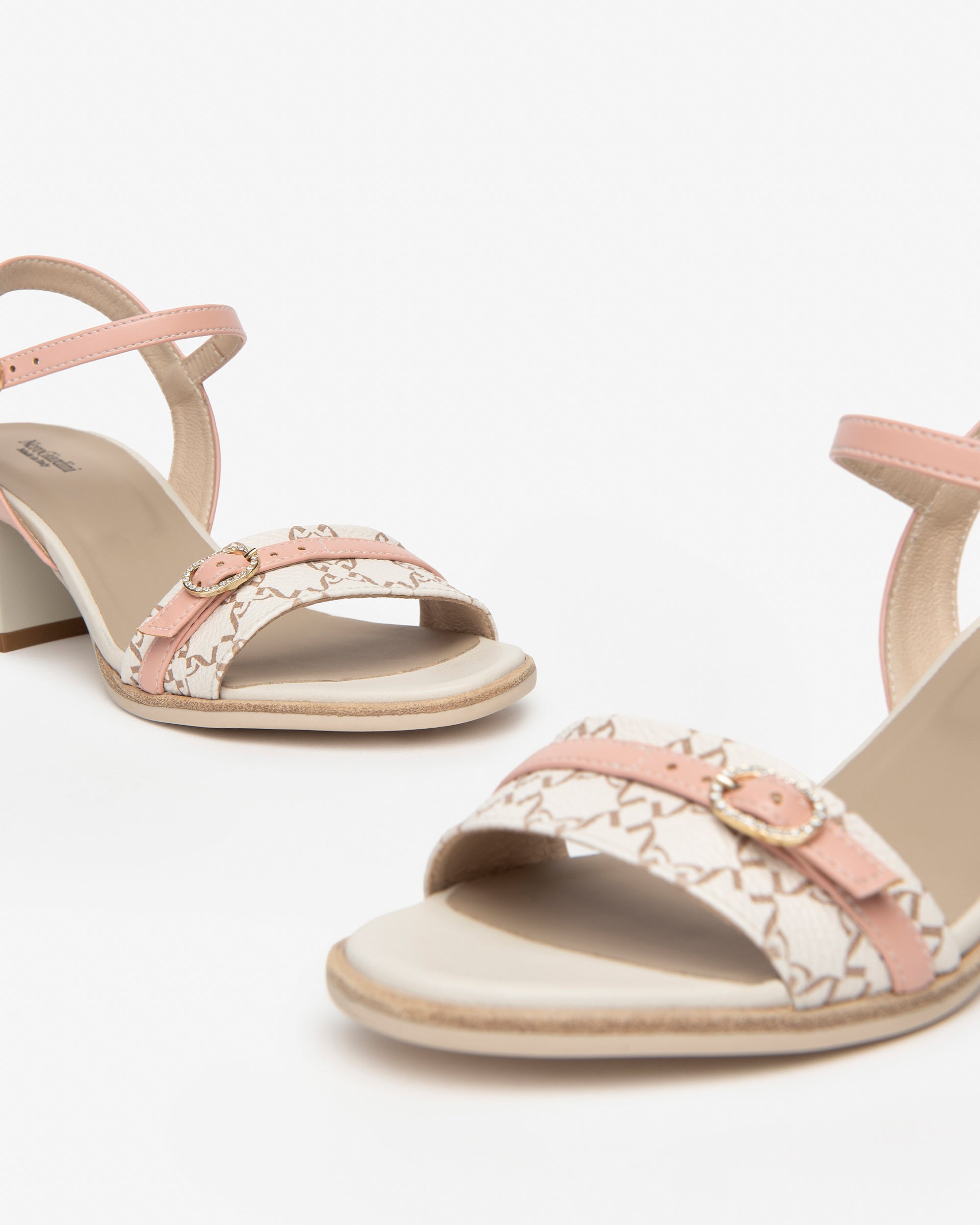 NERO GIARDINI Sandali con tacco Donna - Beige modello E410430D