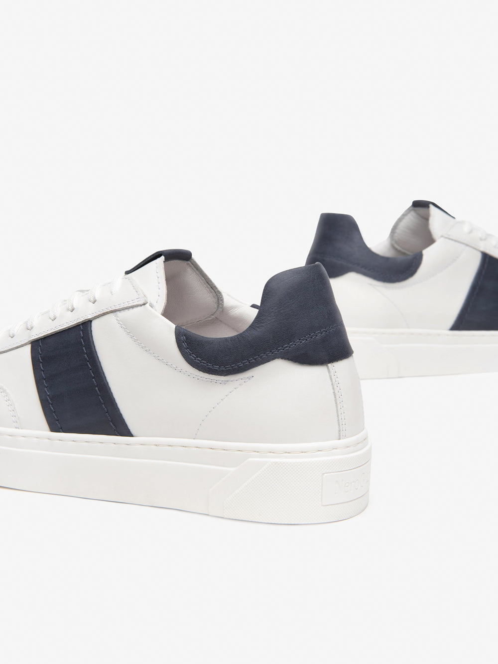 NERO GIARDINI Sneakers plantare estraibile Uomo - Bianco modello E500691U