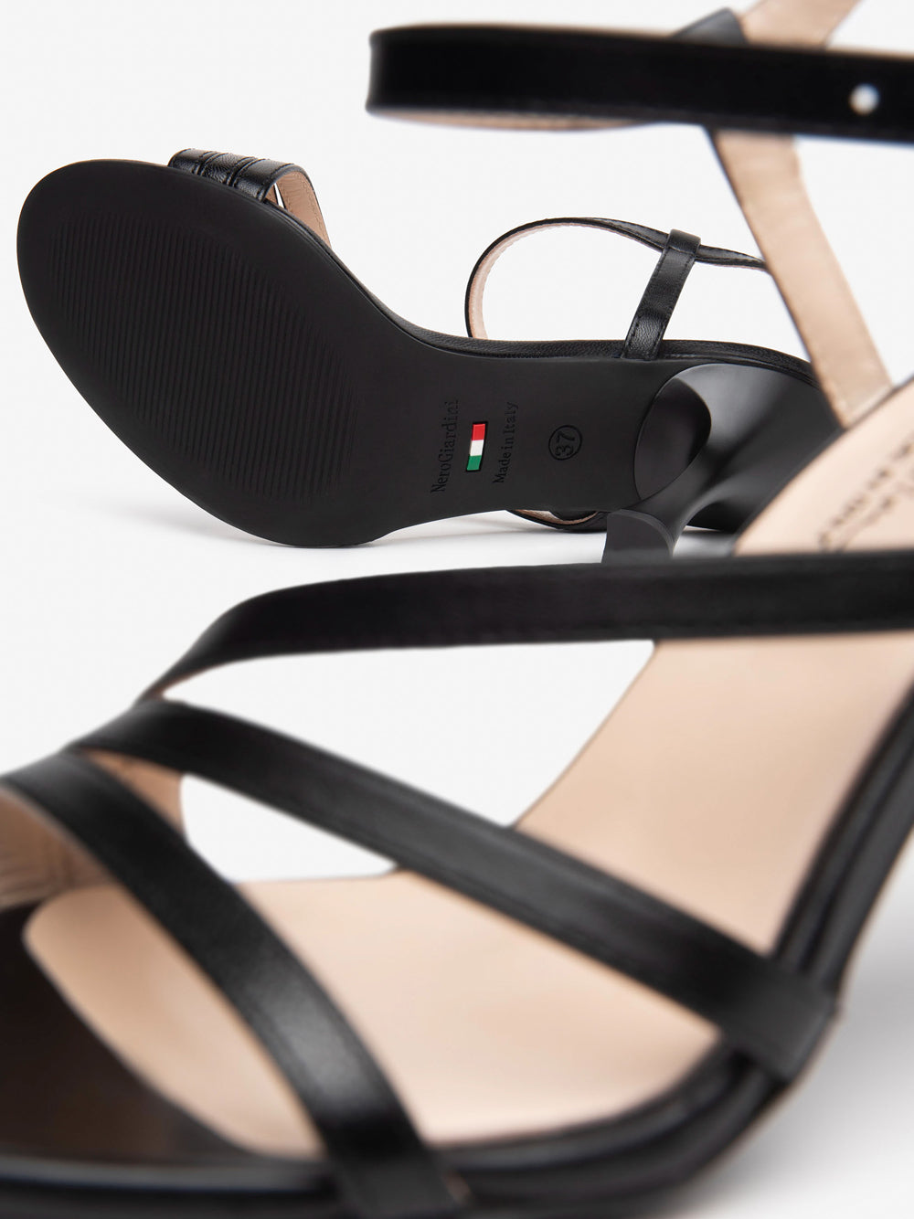 NERO GIARDINI Sandali con tacco Donna - Nero modello E513191DE
