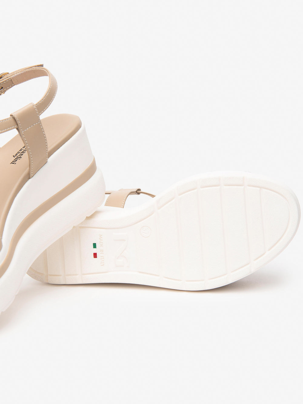 NERO GIARDINI Sandali con zeppa Donna - Beige modello E513512D