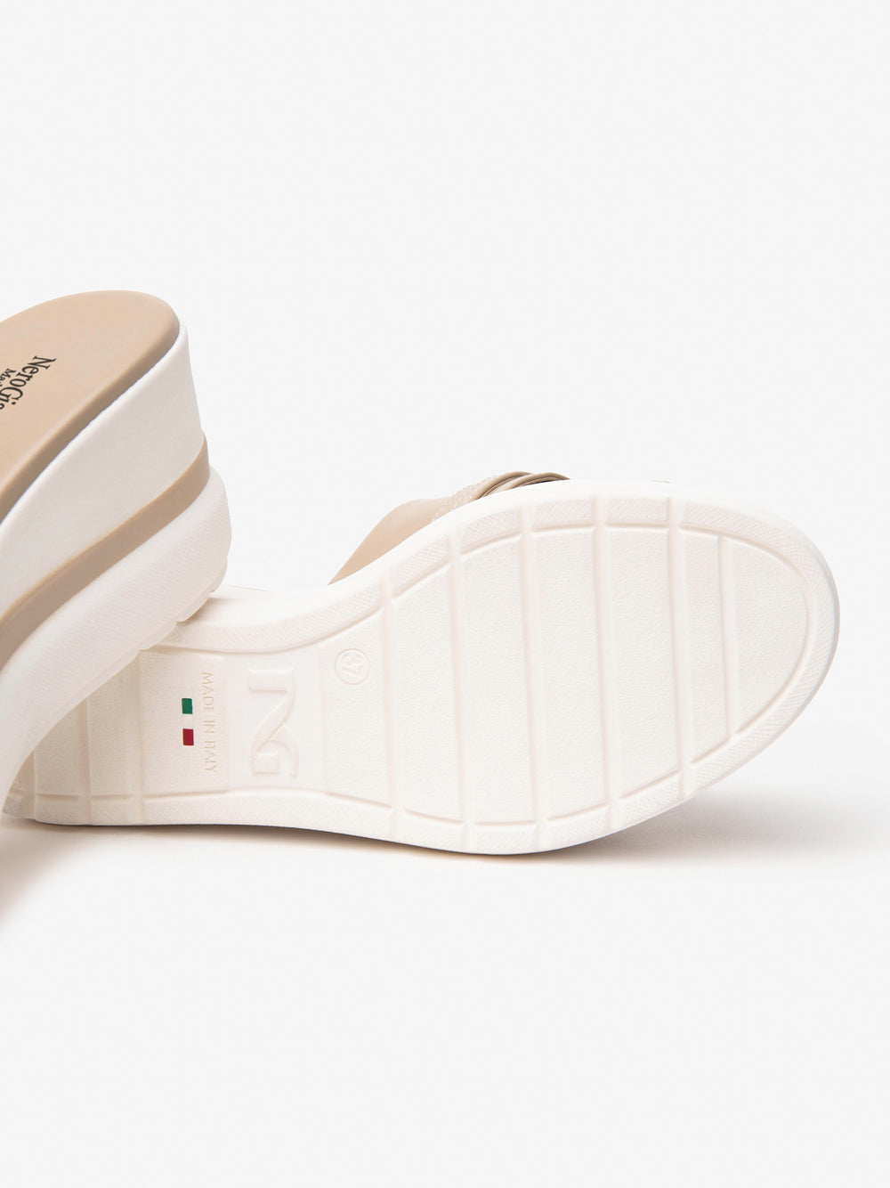 NERO GIARDINI Sandali con zeppa Donna - Bianco modello E513514D