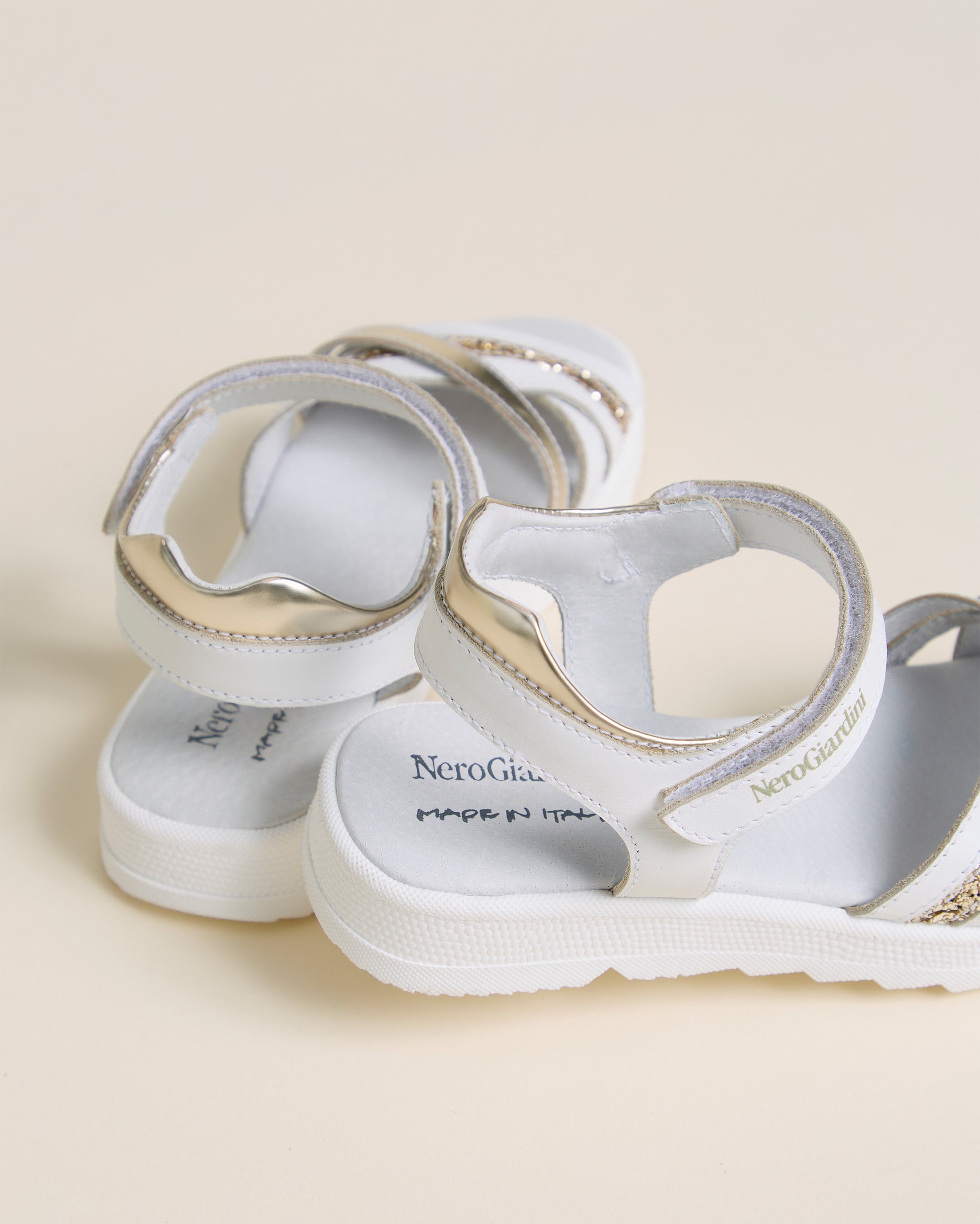 NERO GIARDINI JUNIOR Sandali Bambino - Bianco modello E533322F