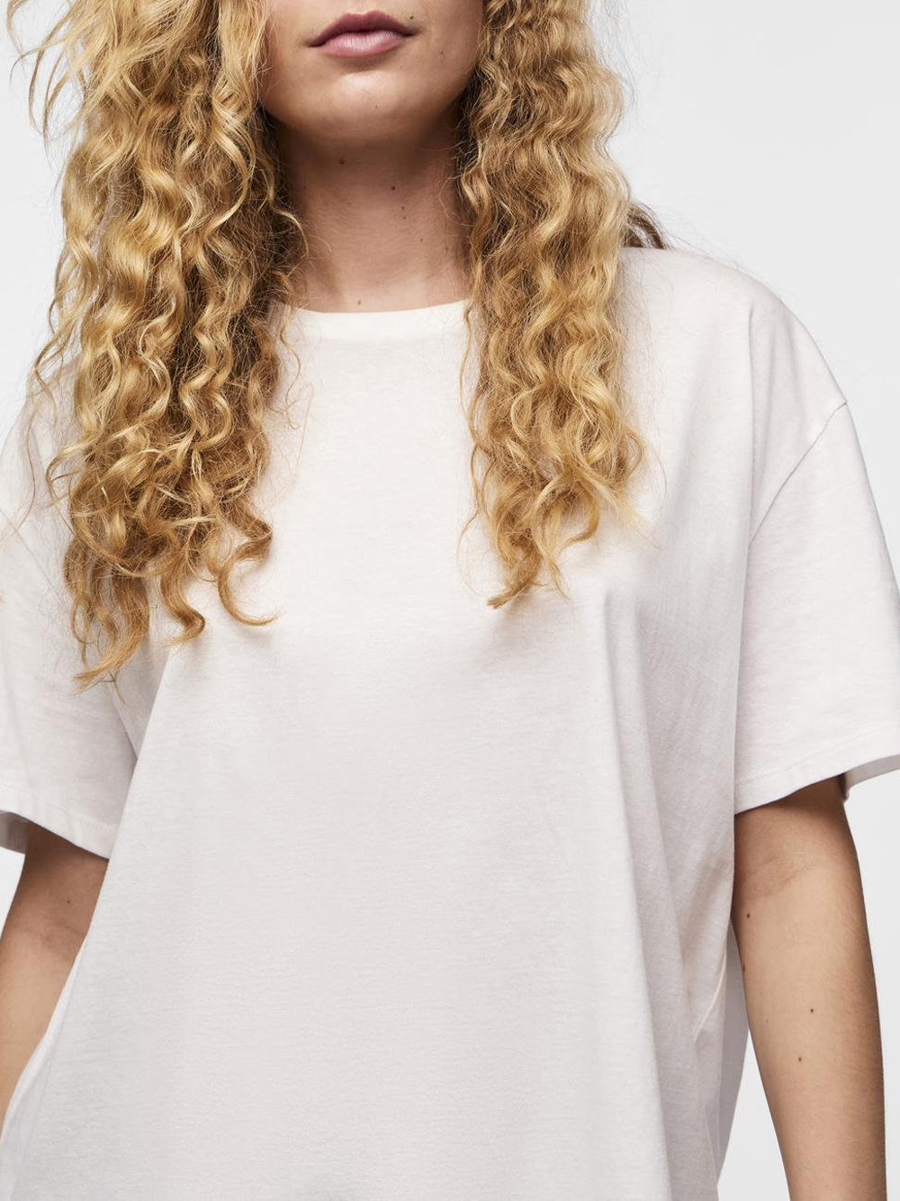 PIECES T-shirt Donna - Bianco modello 17146318