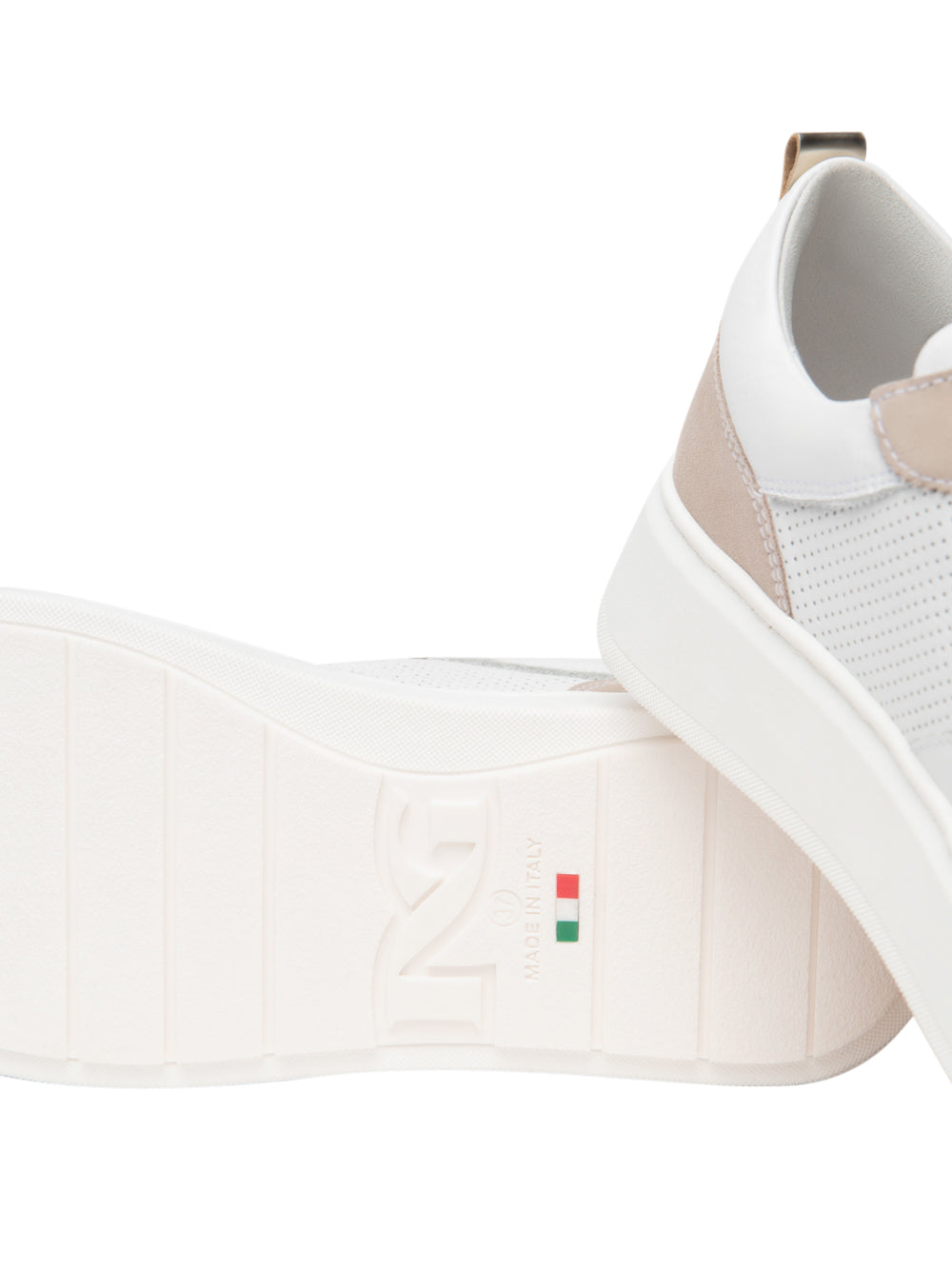 NERO GIARDINI Sneakers platform Donna - Bianco modello E615275D