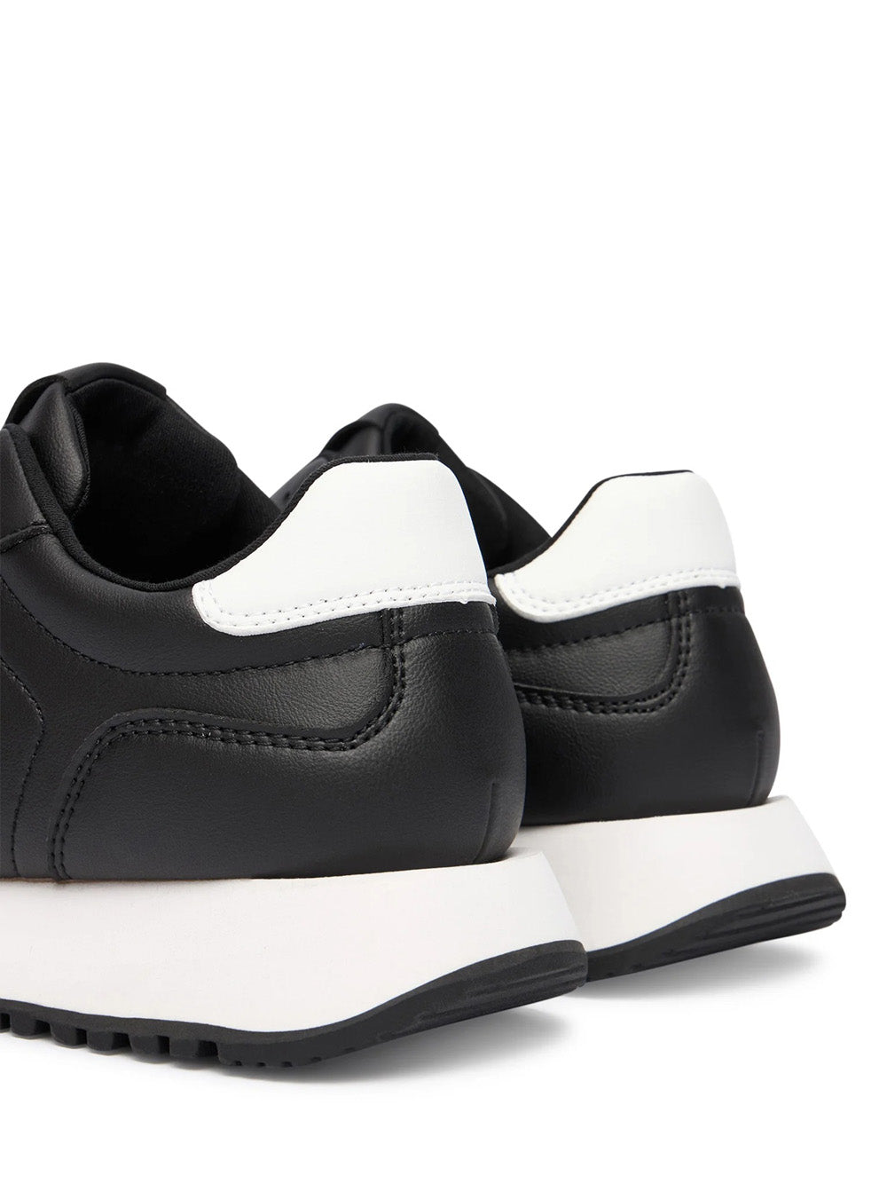 CALVIN KLEIN KID Sneakers Donna - Nero modello V3A9-83110-1355