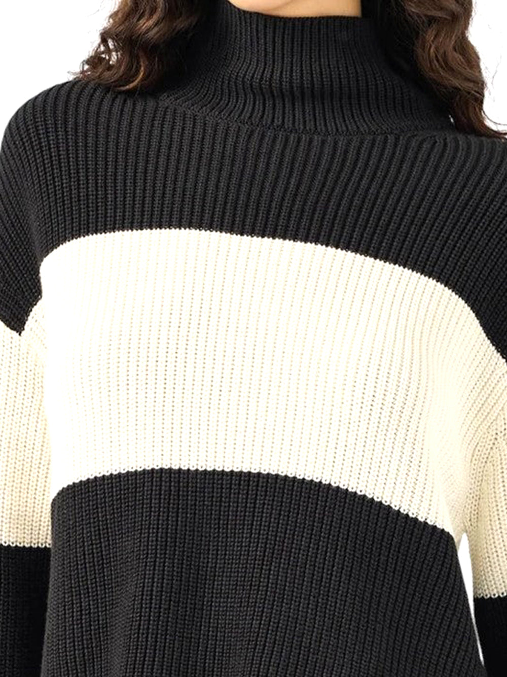 CALVIN KLEIN Maglione Donna - Nero modello LV047D353G