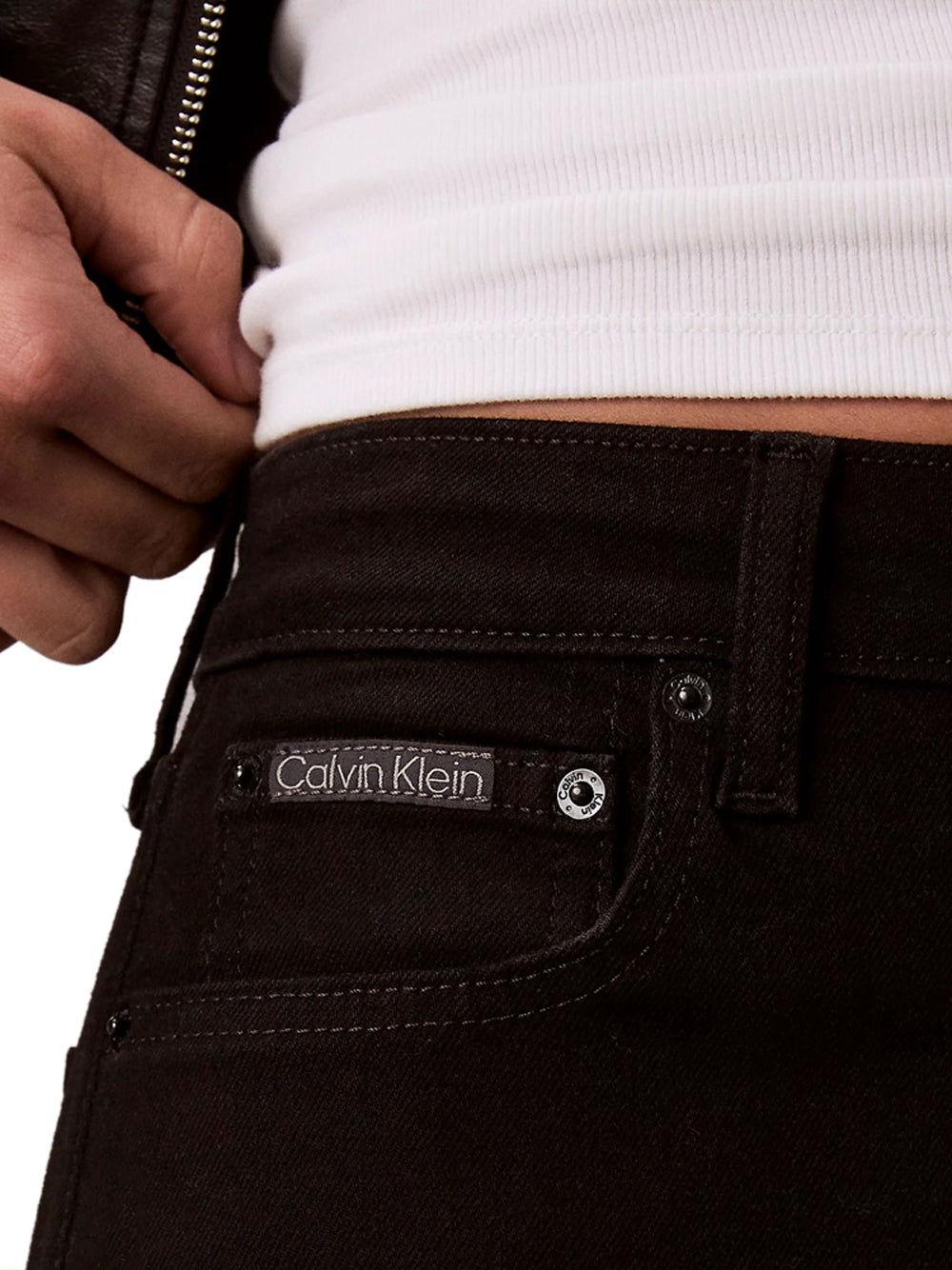 CALVIN KLEIN Pantalone Donna - Nero modello LV047D739G