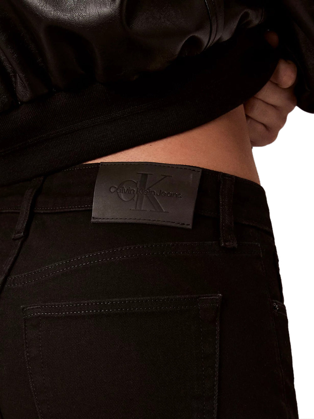 CALVIN KLEIN Pantalone Donna - Nero modello LV047D739G