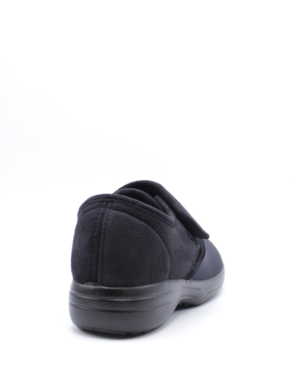 CINZIA SOFT Ciabatte con strappi Donna - Nero modello MQ428384