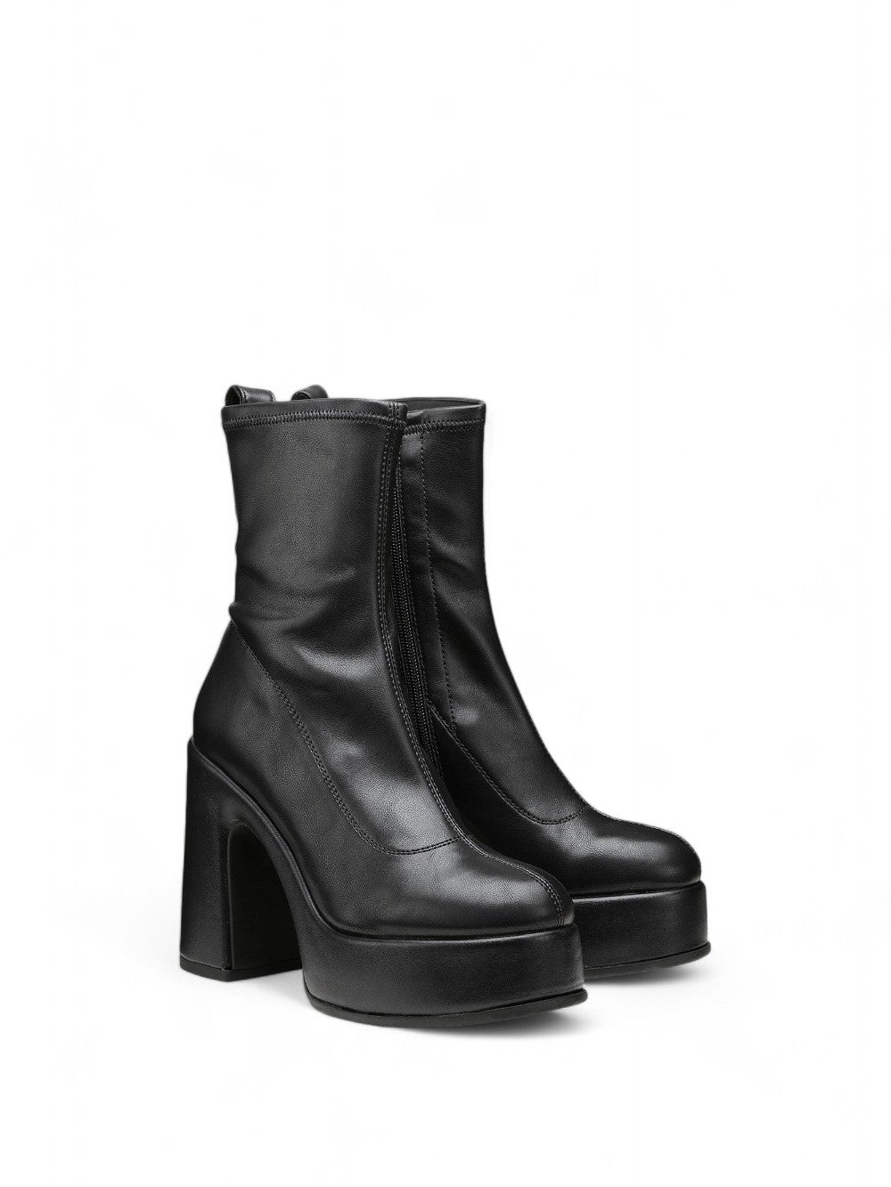 CULT Stivaletti con tacco Donna - Nero modello CLW410300