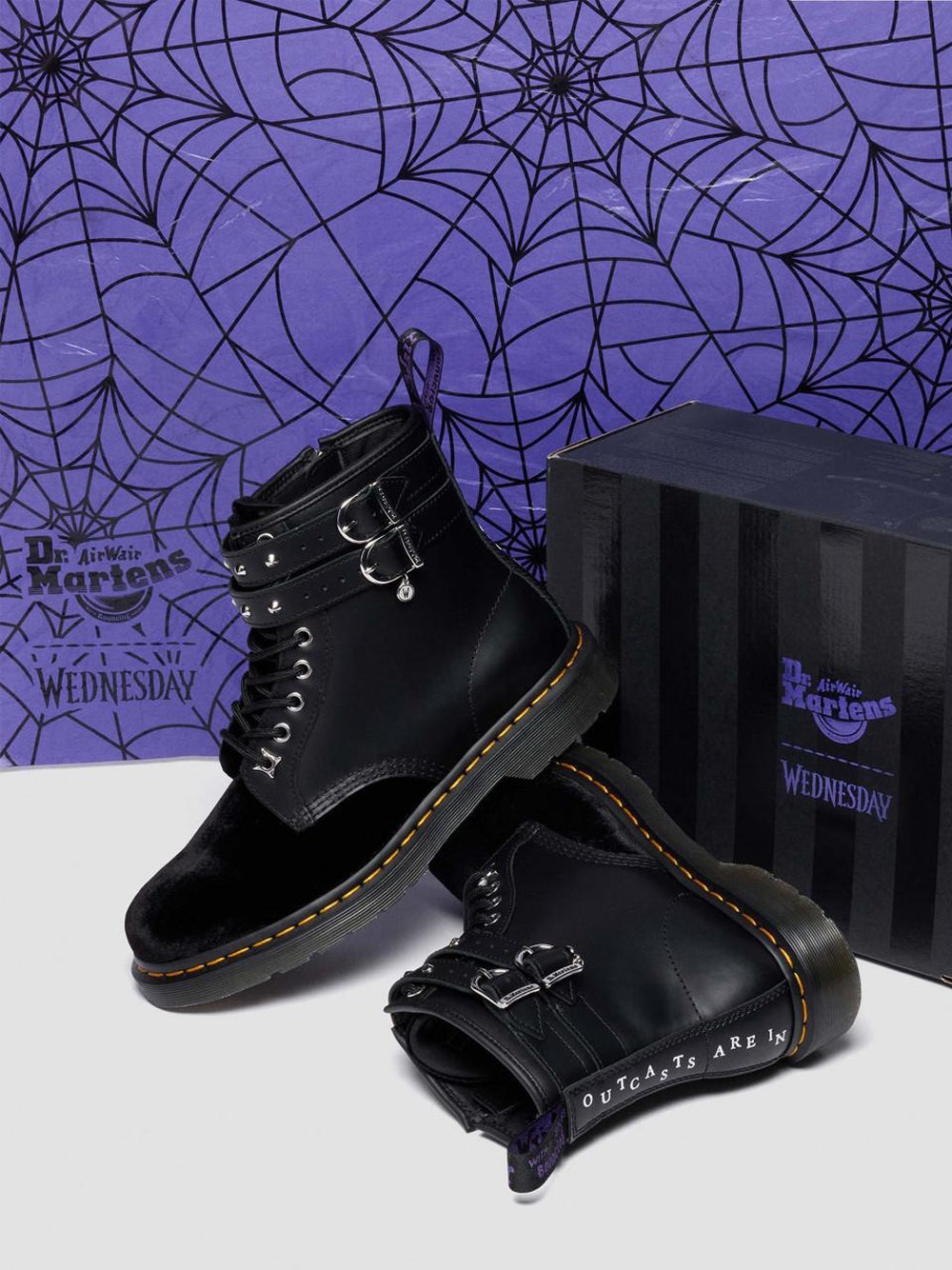 DR. MARTENS Stivaletti anfibio Donna - Nero modello 1460 WDN