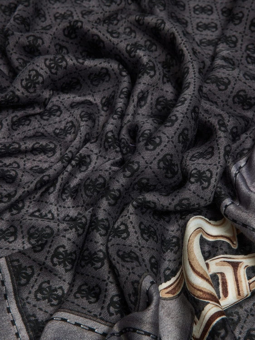 GUESS Sciarpa Donna - Grigio modello AW5413POL03