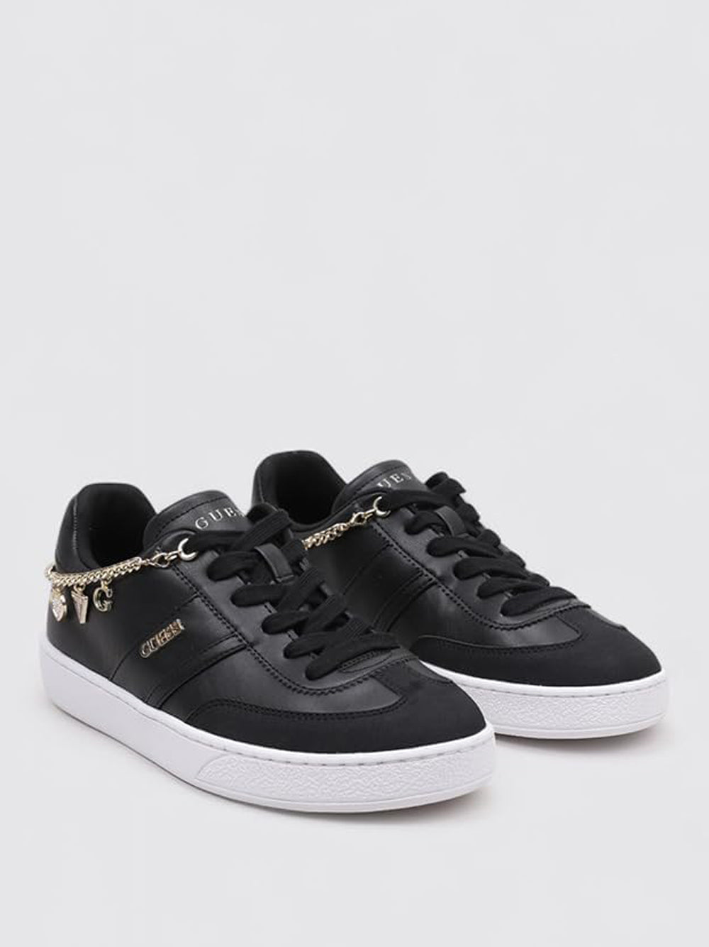 GUESS Sneakers Donna - Nero modello FLTNAOLEA12