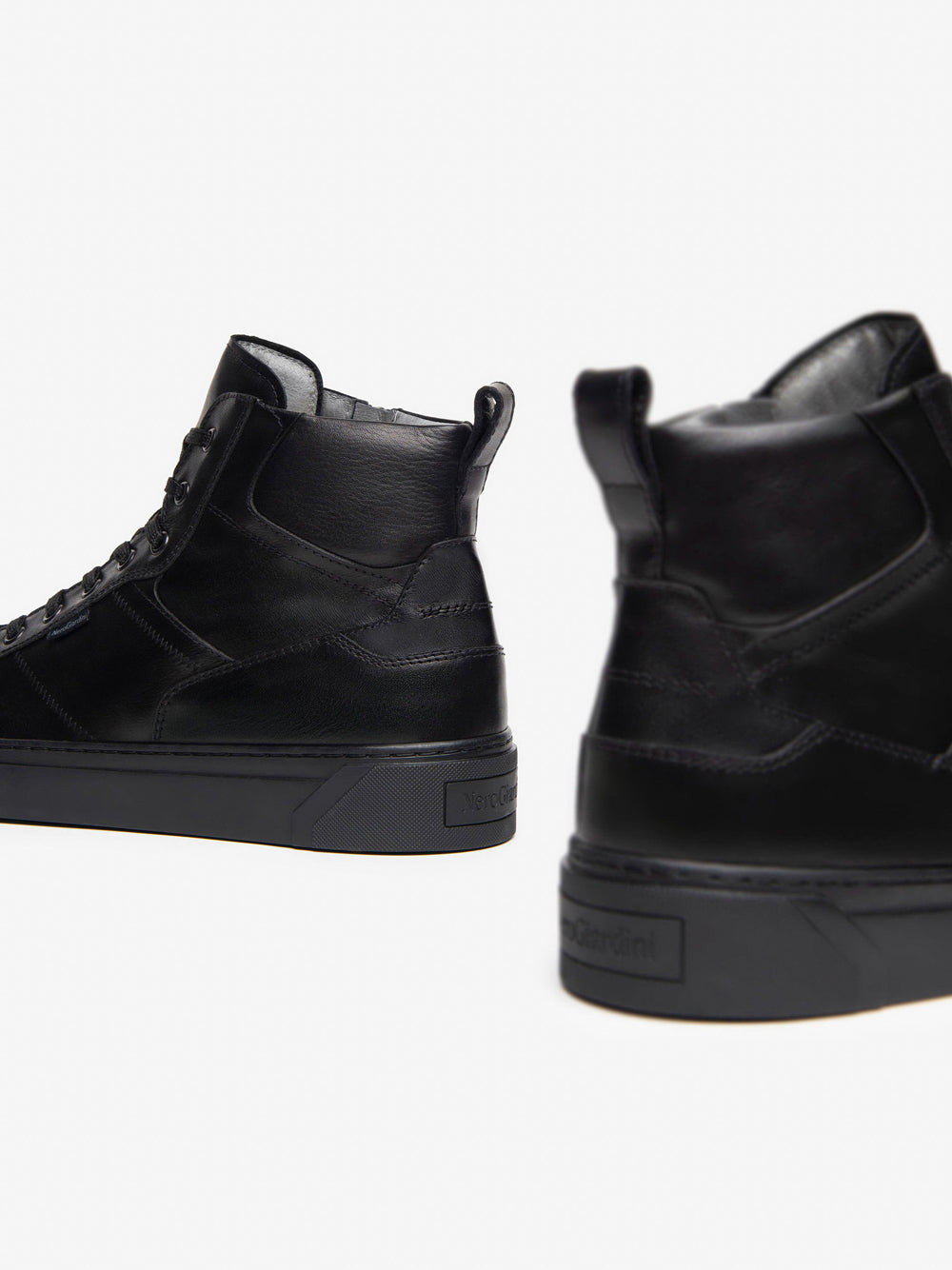 NERO GIARDINI Sneakers plantare estraibile Uomo - Nero modello I400451U