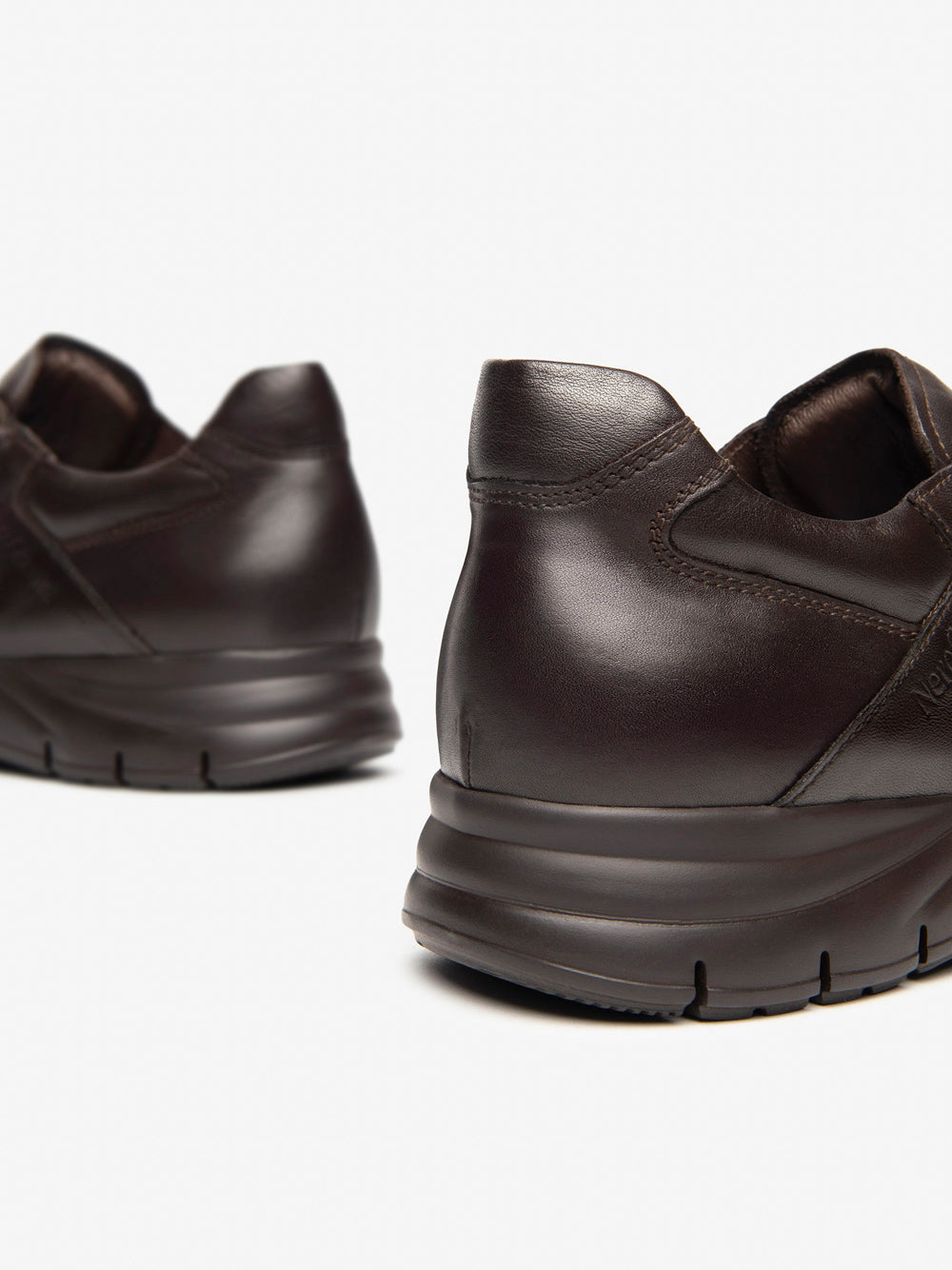 NERO GIARDINI Sneakers plantare estraibile Uomo - Testa di moro modello I402153U