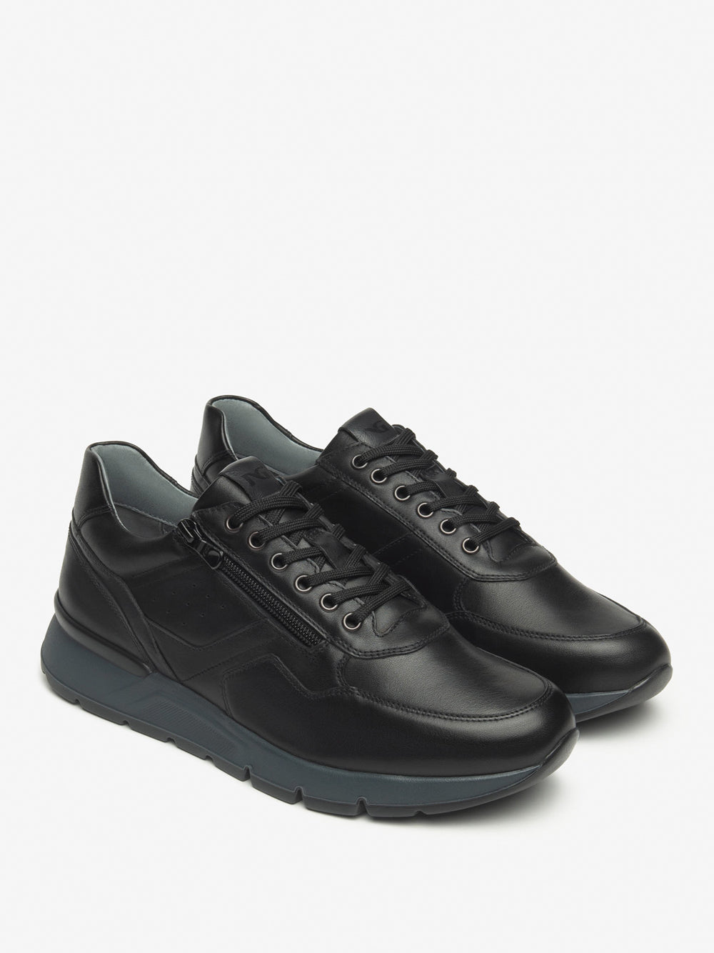 NERO GIARDINI Sneakers plantare estraibile Uomo - Nero modello I500870U