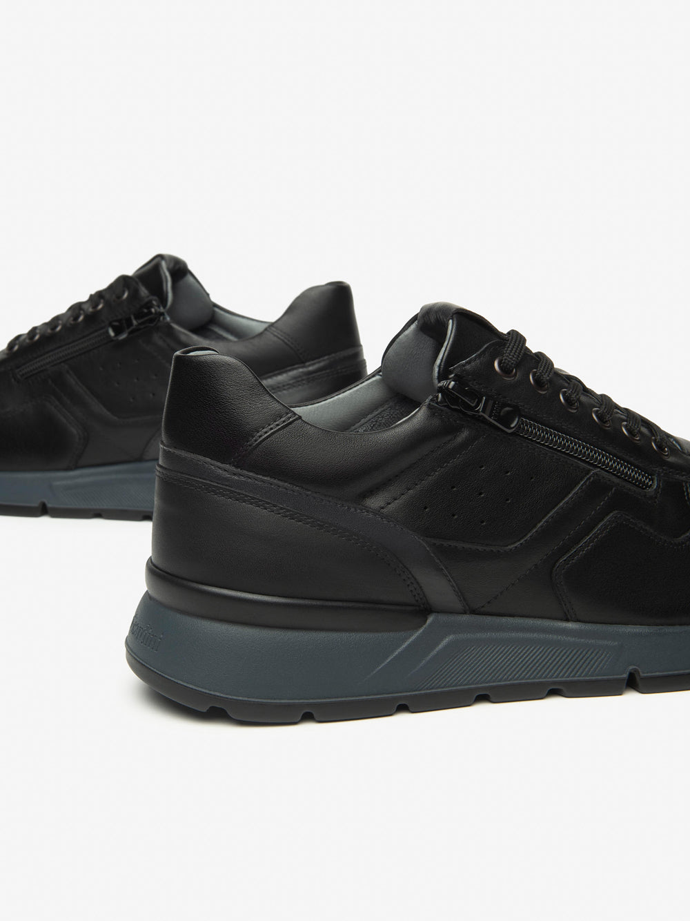 NERO GIARDINI Sneakers plantare estraibile Uomo - Nero modello I500870U