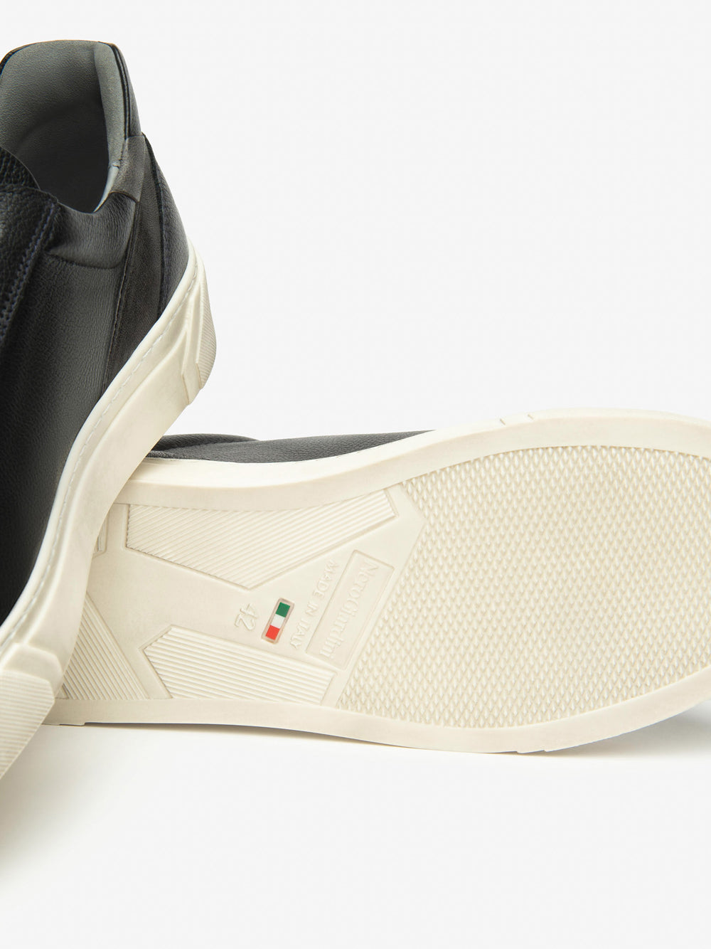 NERO GIARDINI Sneakers Uomo - Nero modello I500930U