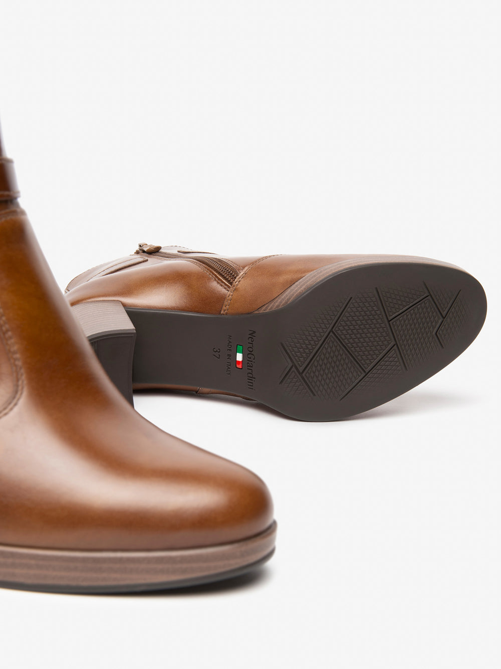 NERO GIARDINI Stivaletti con tacco Donna - Cuoio modello I513821D