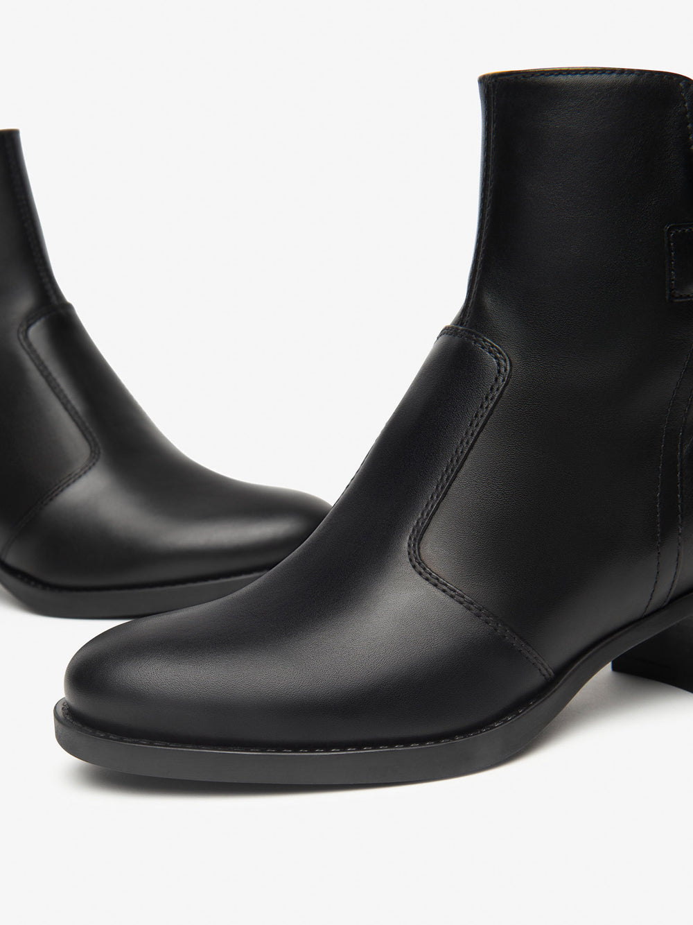 NERO GIARDINI Stivaletti con tacco Donna - Nero modello I513842D