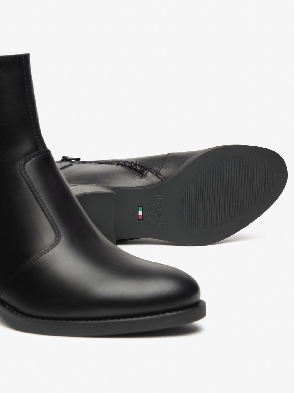 NERO GIARDINI Stivaletti con tacco Donna - Nero modello I513842D