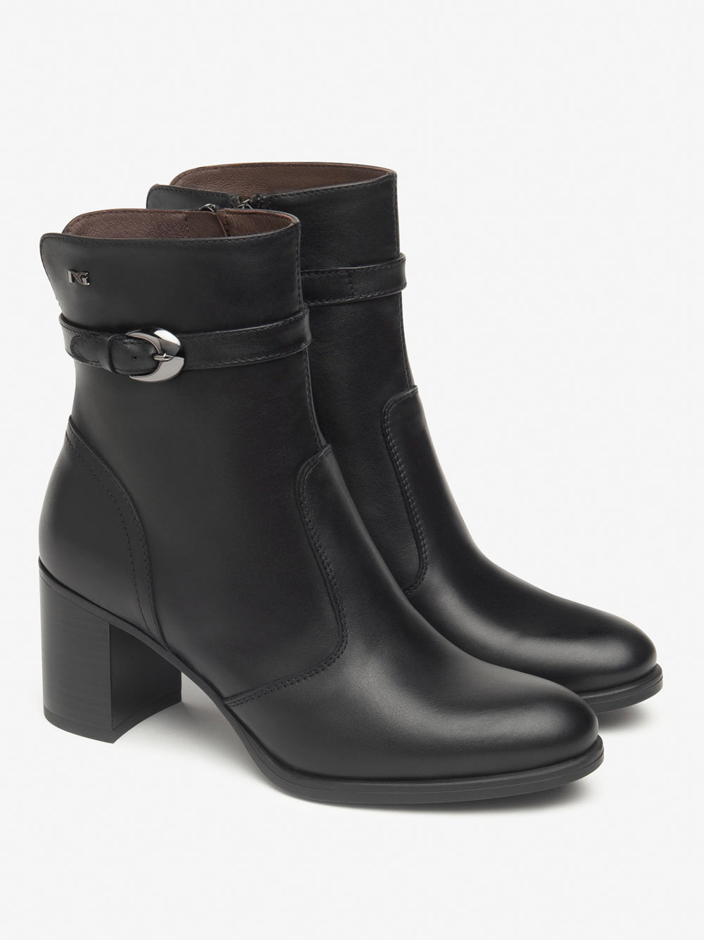 NERO GIARDINI Stivaletti con tacco Donna - Nero modello I513850D