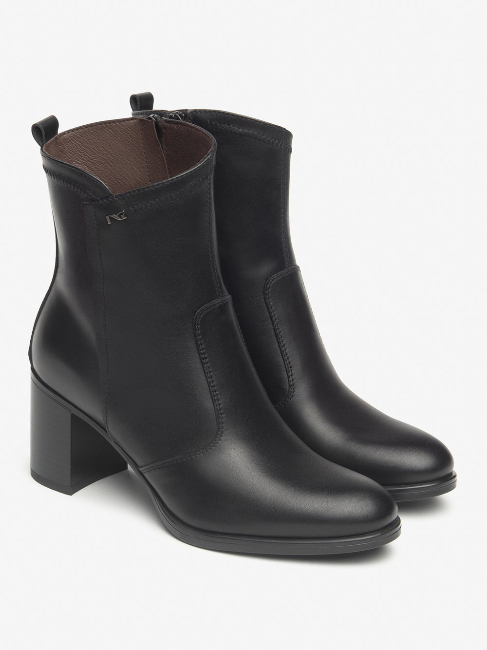 NERO GIARDINI Stivaletti con tacco Donna - Nero modello I513852D