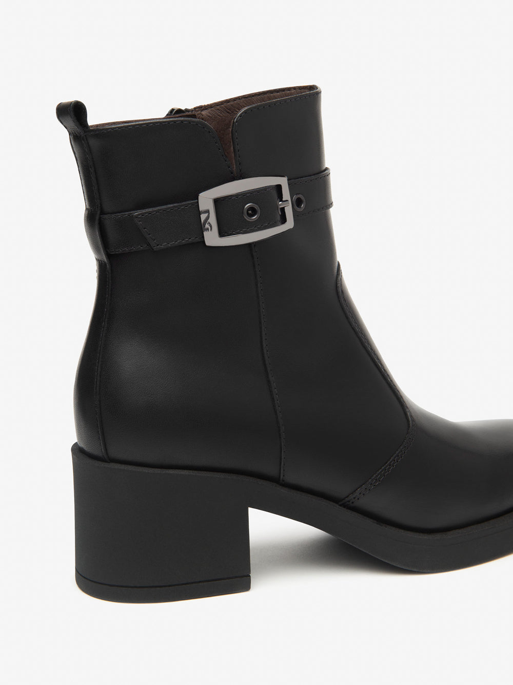 NERO GIARDINI Stivaletti con tacco Donna - Nero modello I513870D