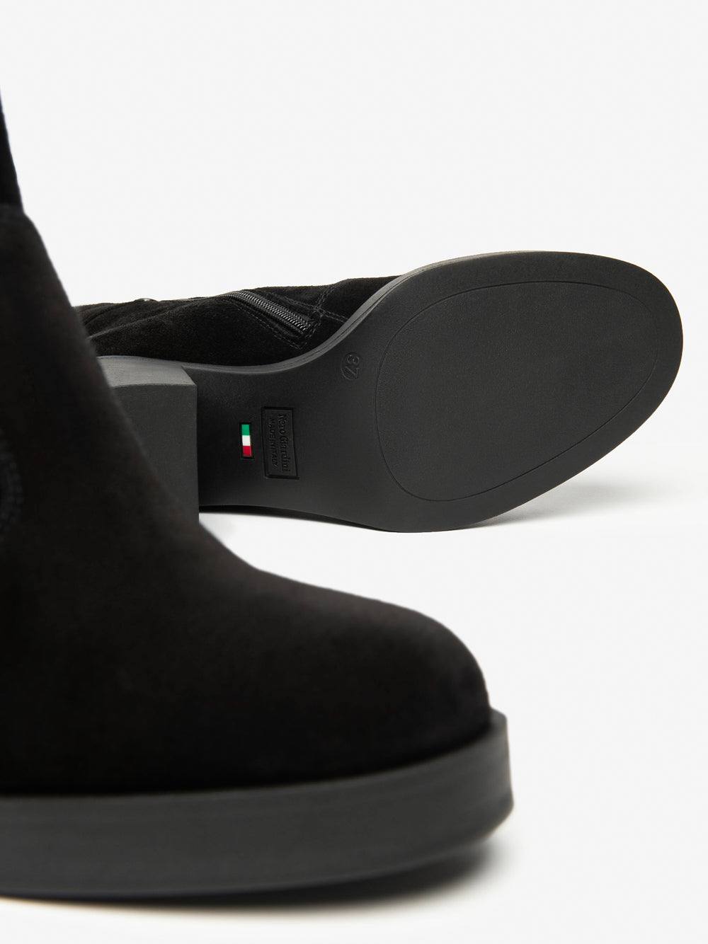 NERO GIARDINI Stivaletti con tacco Donna - Nero modello I513892D