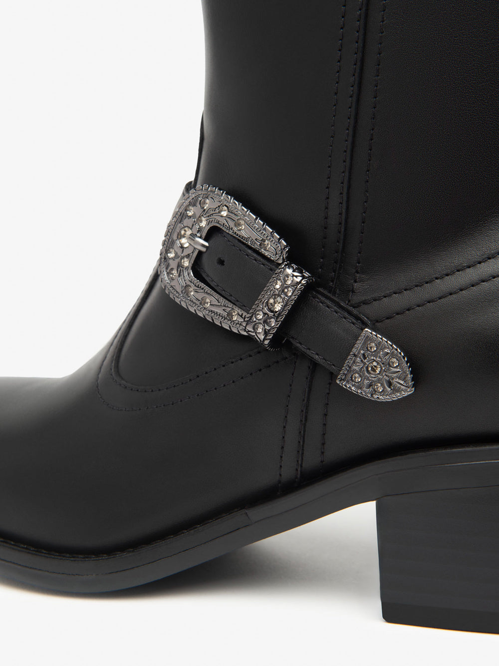 NERO GIARDINI Stivaletti con tacco Donna - Nero modello I513900D