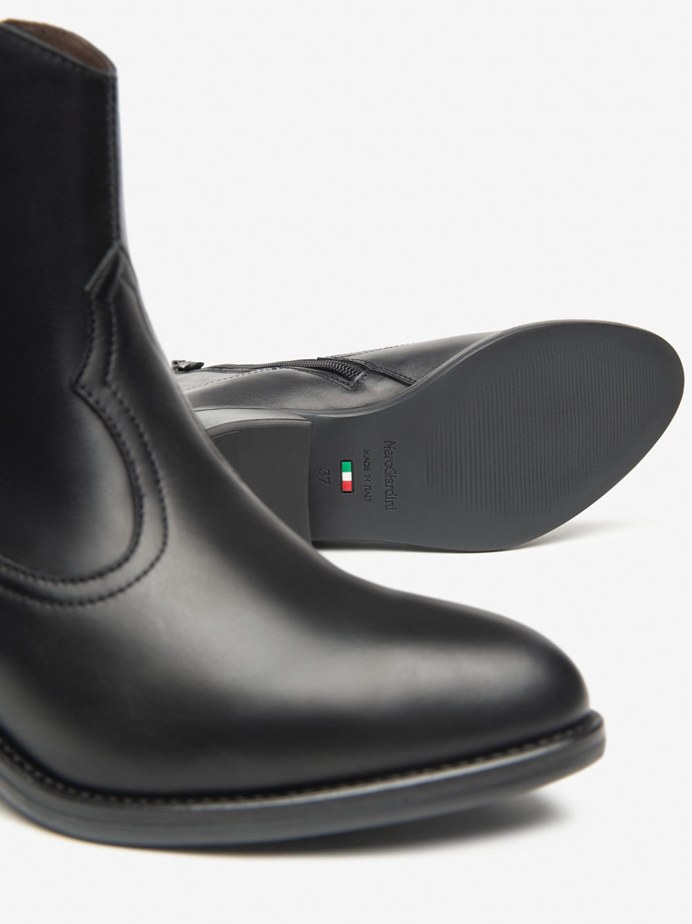 NERO GIARDINI Stivaletti con tacco Donna - Nero modello I513903D