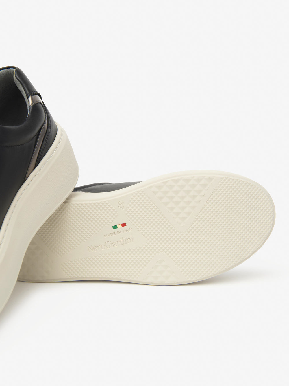 NERO GIARDINI Sneakers platform Donna - Nero modello I514212D