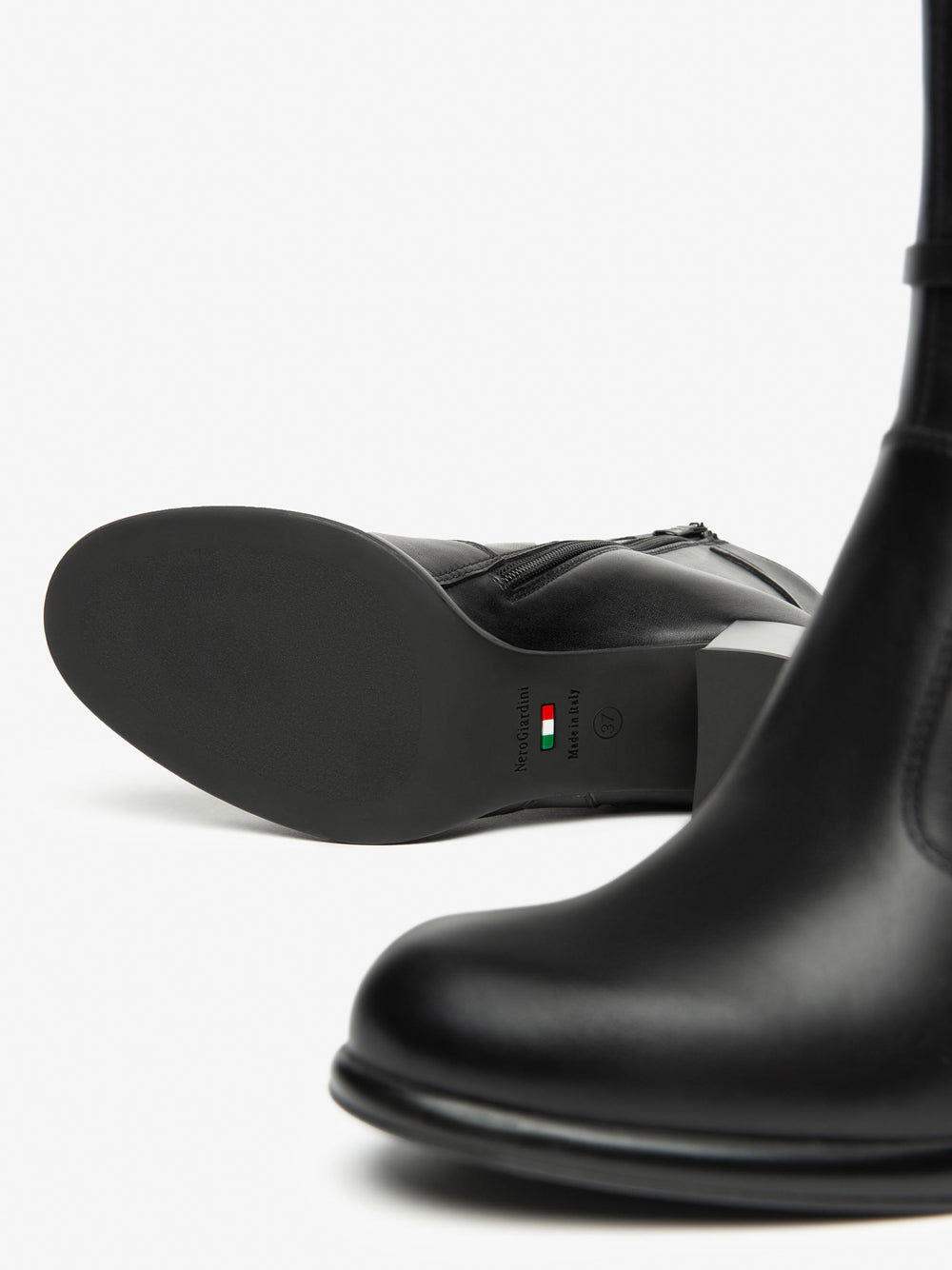 NERO GIARDINI Stivaletti con tacco Donna - Nero modello I514322D
