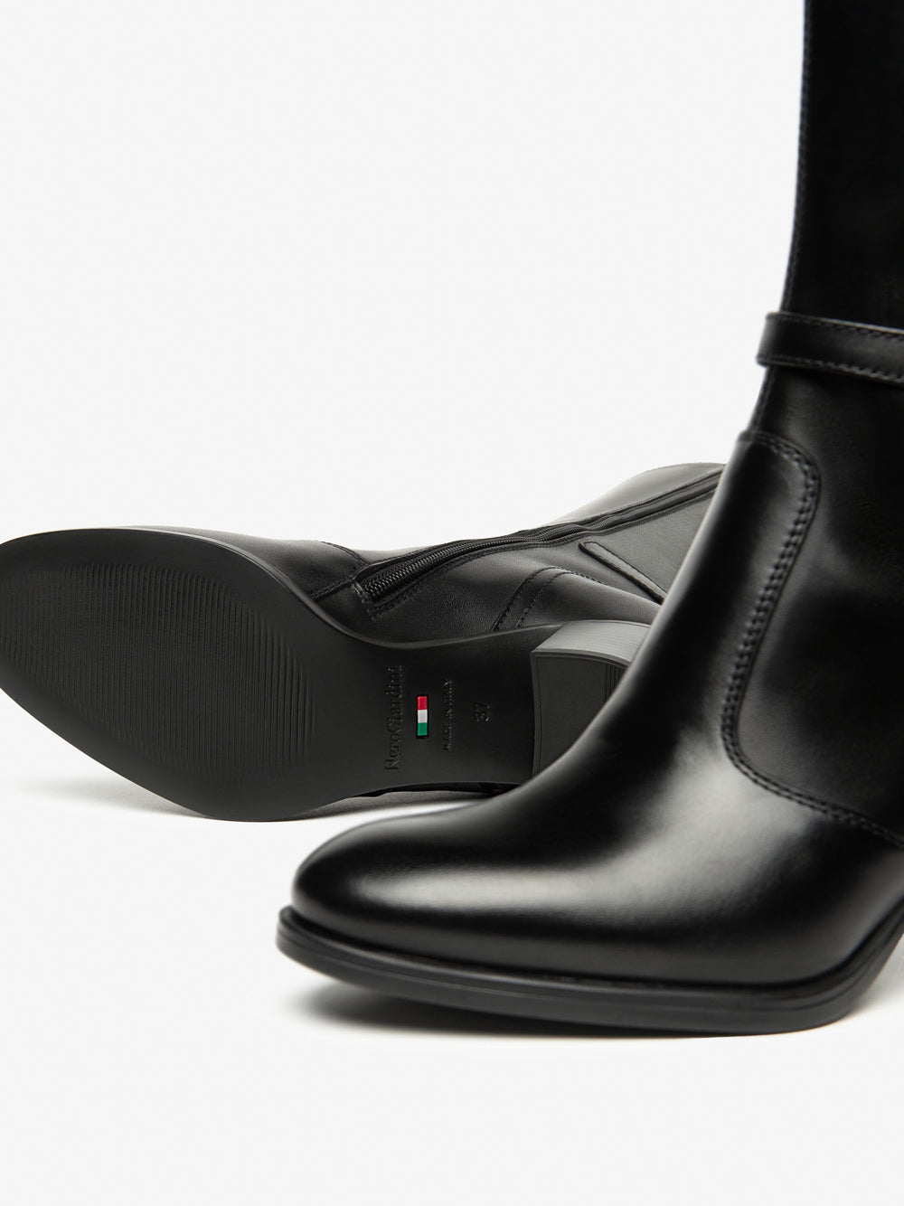 NERO GIARDINI Stivali con tacco Donna - Nero modello I514650D