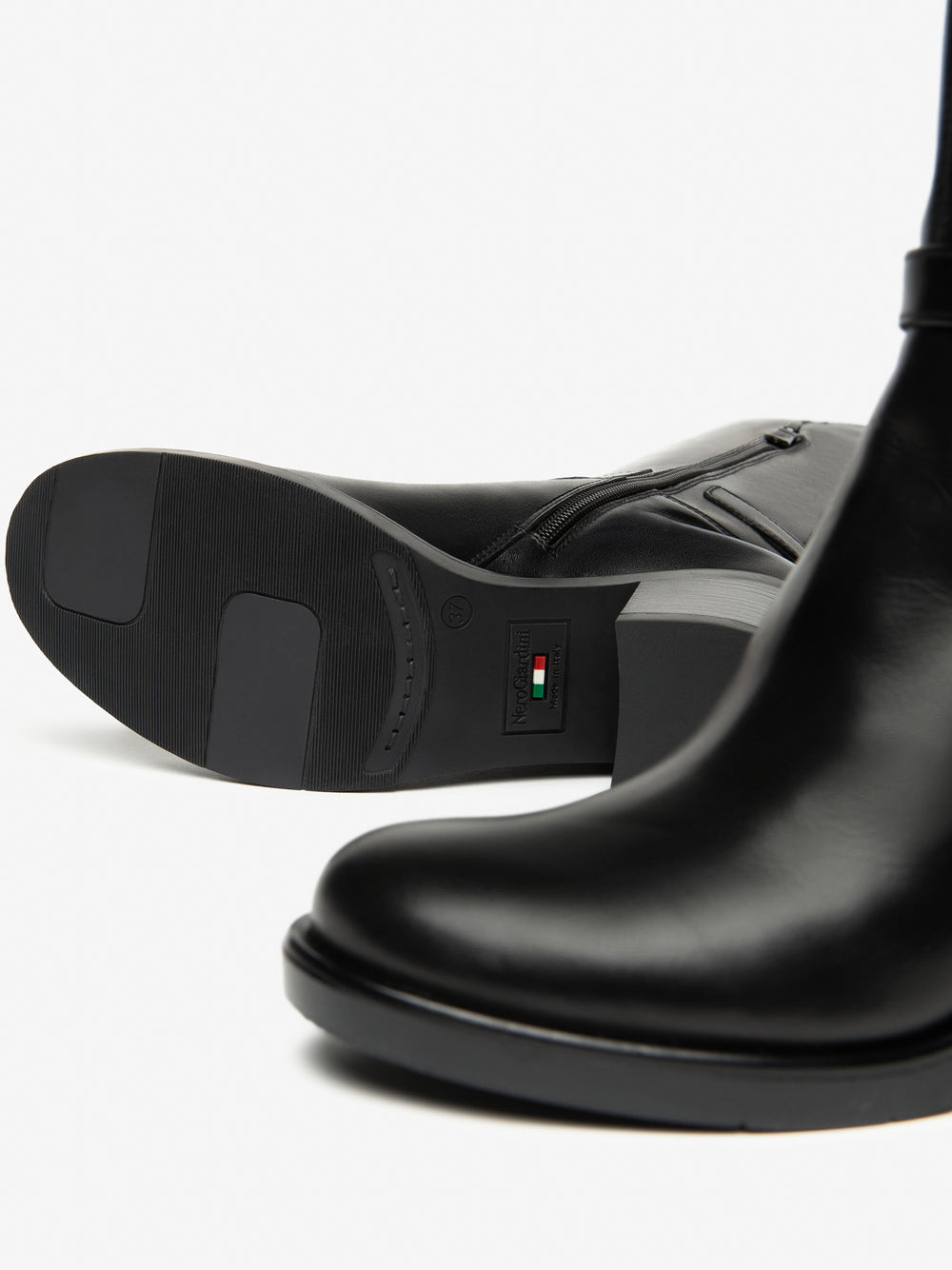 NERO GIARDINI Stivali con tacco Donna - Nero modello I514730D