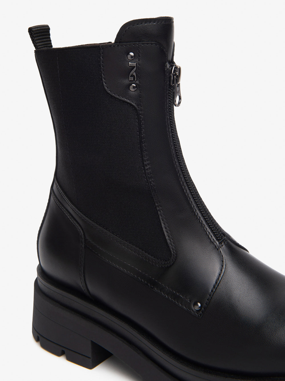 NERO GIARDINI Stivaletti Donna - Nero modello I514780D