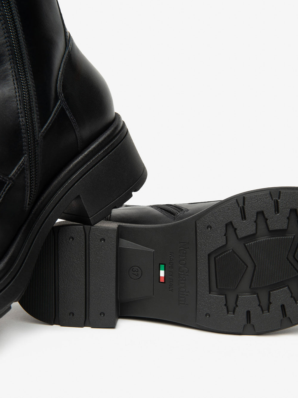 NERO GIARDINI Stivaletti con tacco Donna - Nero modello I514862D